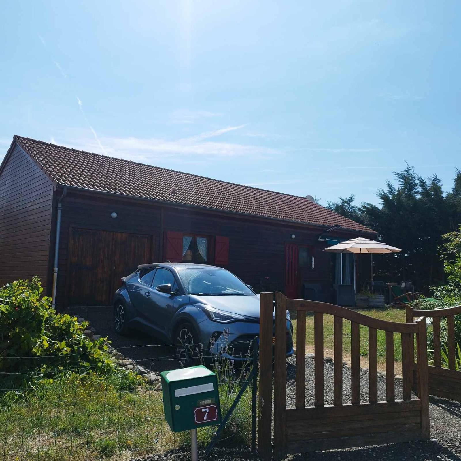 Chalet Les Adrets Du Sancy Saint-Diery Exterior photo